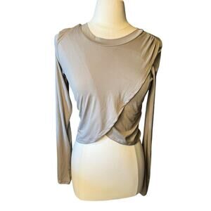 FREE PEOPLE Movement Mushroom With A Twist Workout Top Size Medium Shirt Brown
